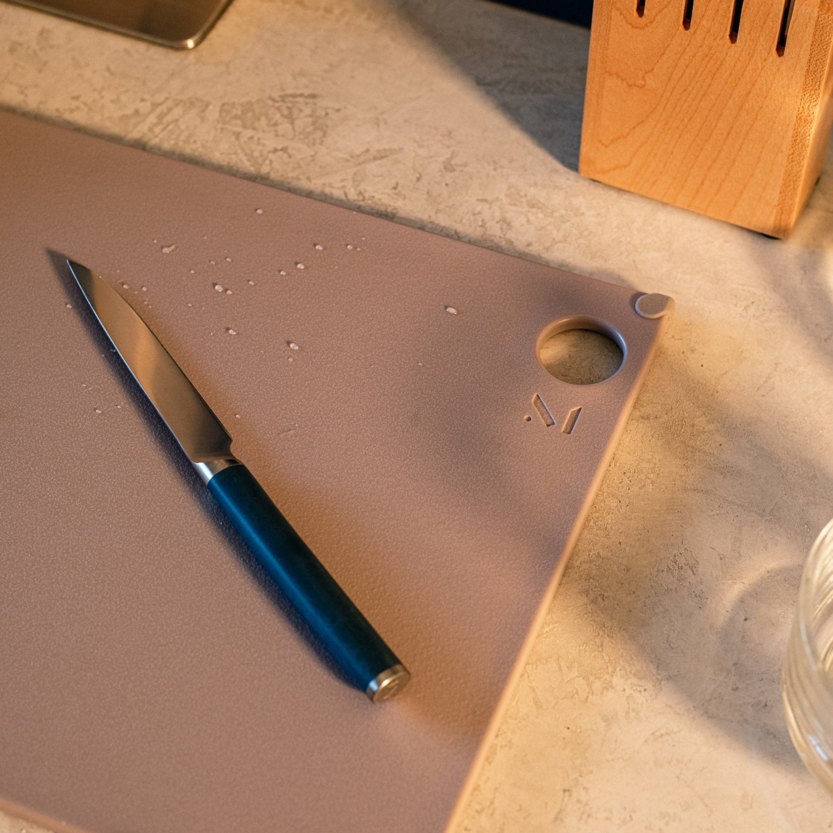Material - Pretti.Cool