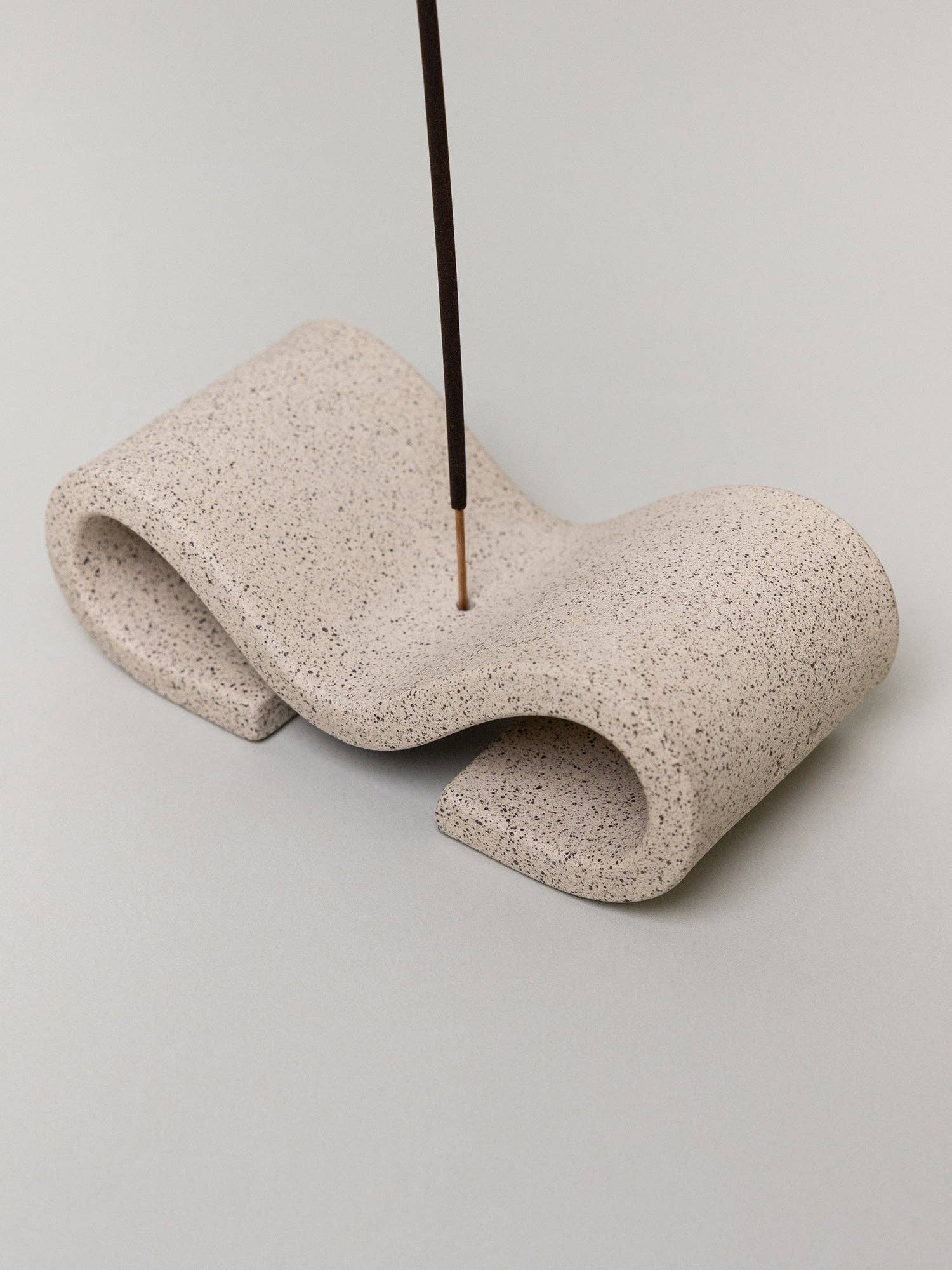 Ming Incense Holder in Sand — Virginia Sin (6)