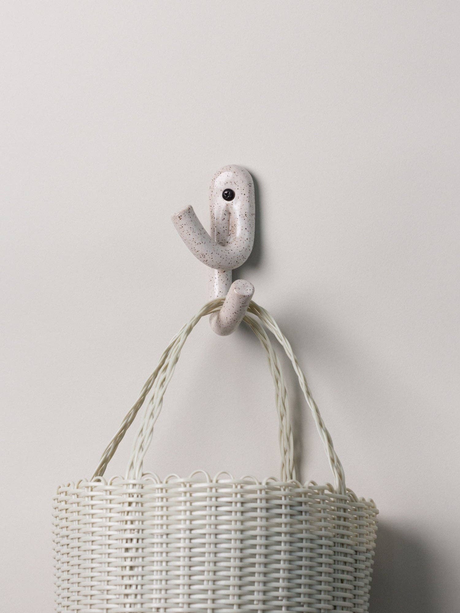 Leggy Crossed Wall Hook in Speckled White — Virginia Sin (4)