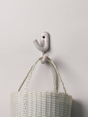Leggy Crossed Wall Hook in Speckled White — Virginia Sin (4)