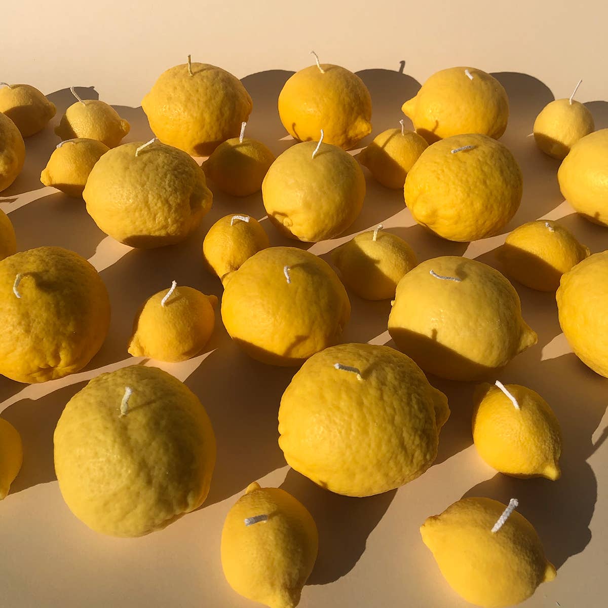 Lemon Candle (Large) - Pretti.Cool
