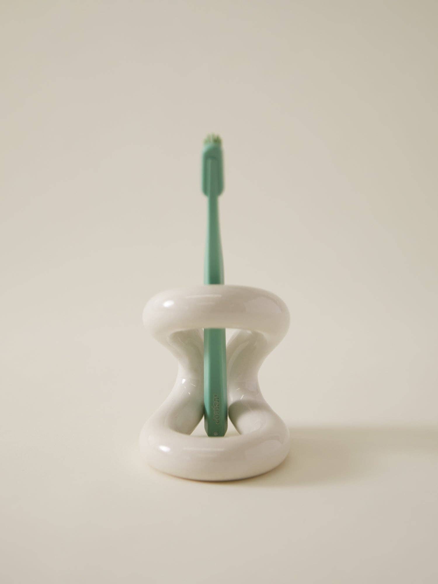 Ood Toothbrush Holder in Glossy White — Virginia Sin (4)