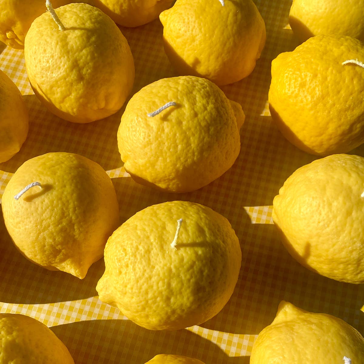 Lemon Candle (Large) - Pretti.Cool