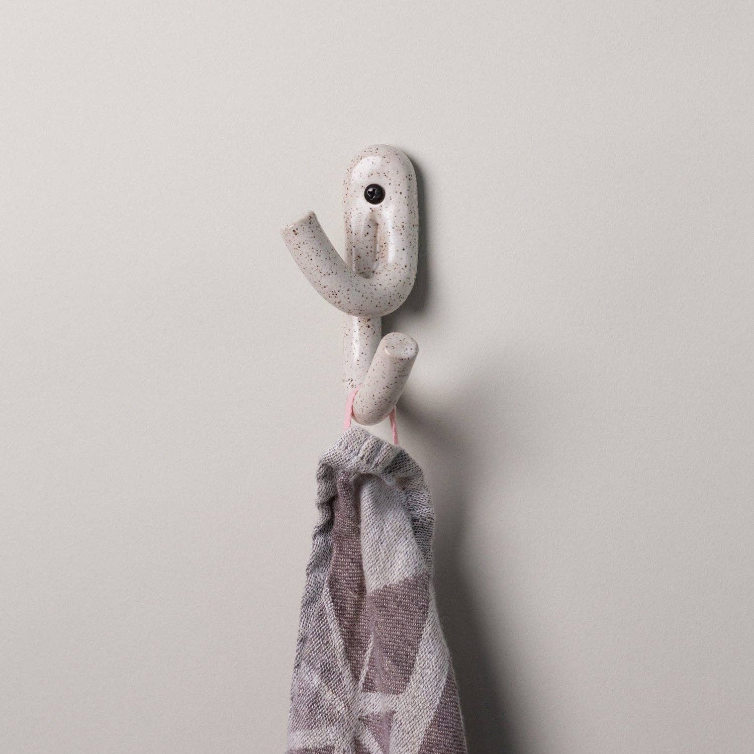 Leggy Crossed Wall Hook in Speckled White — Virginia Sin