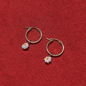 Charm Hoop Earrings | Daisies - pretti.cool