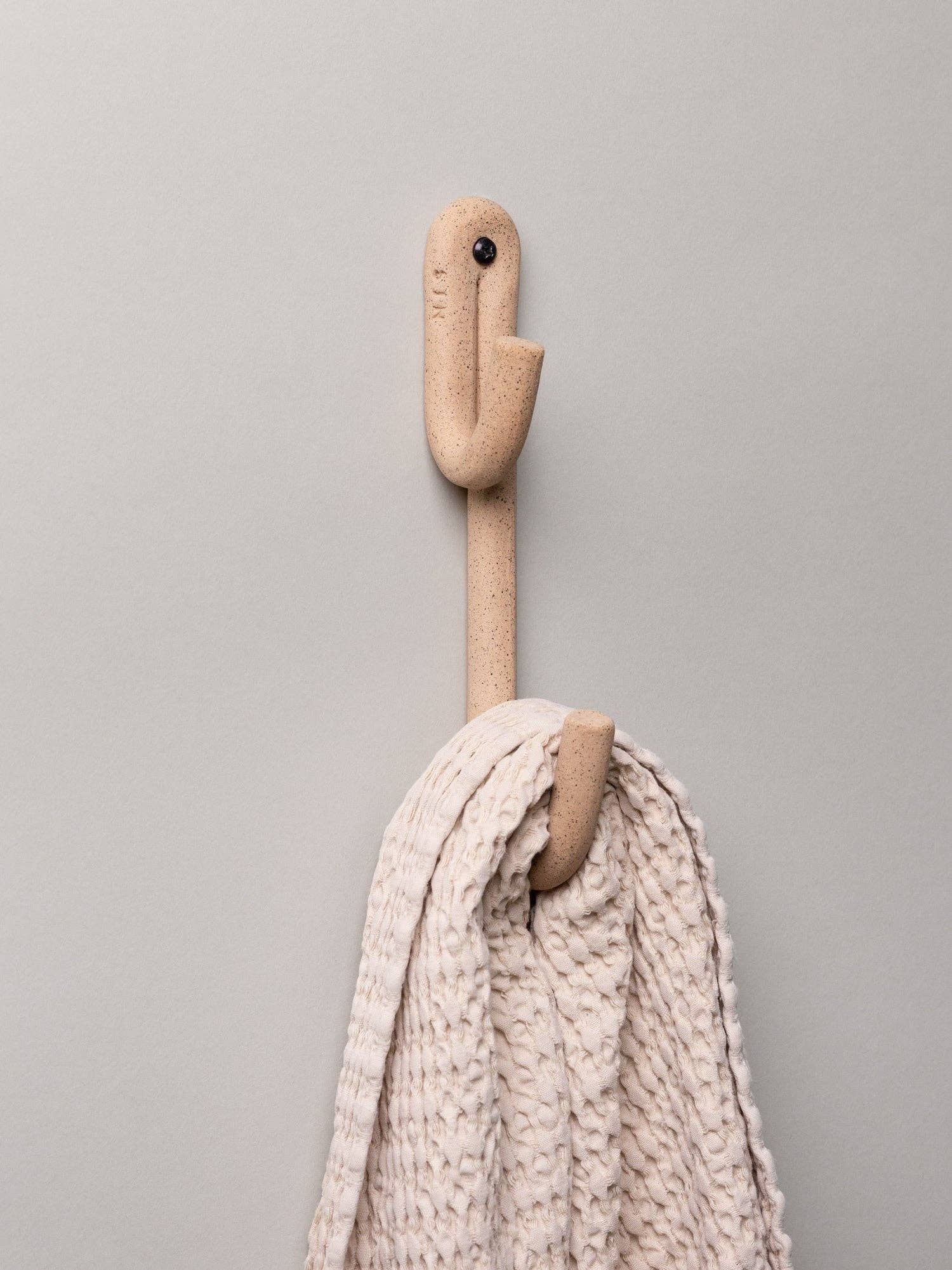 Leggy Long Wall Hook in Speckled — Virginia Sin (6)