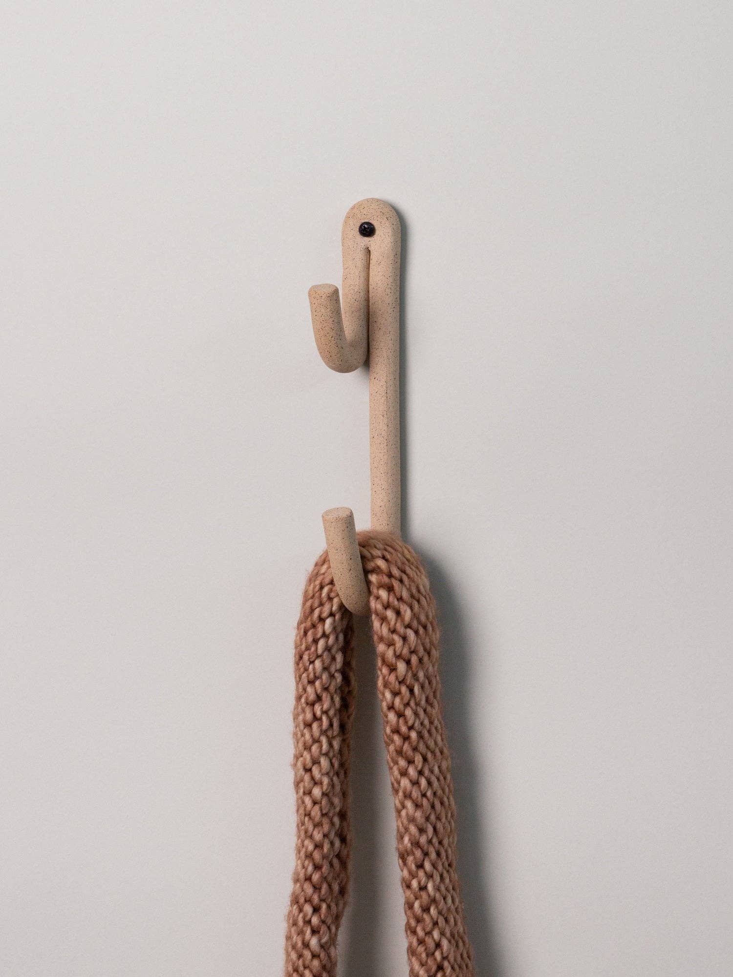 Leggy Long Wall Hook in Speckled — Virginia Sin (5)