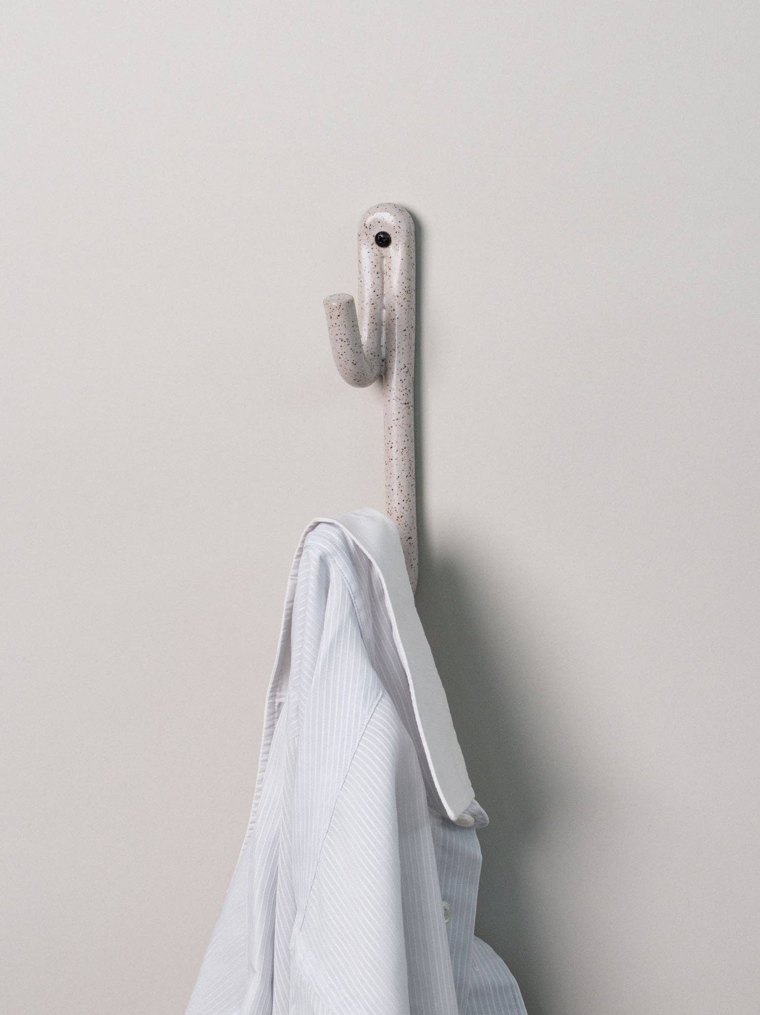 Leggy Long Wall Hook in Speckled White — Virginia Sin (5)
