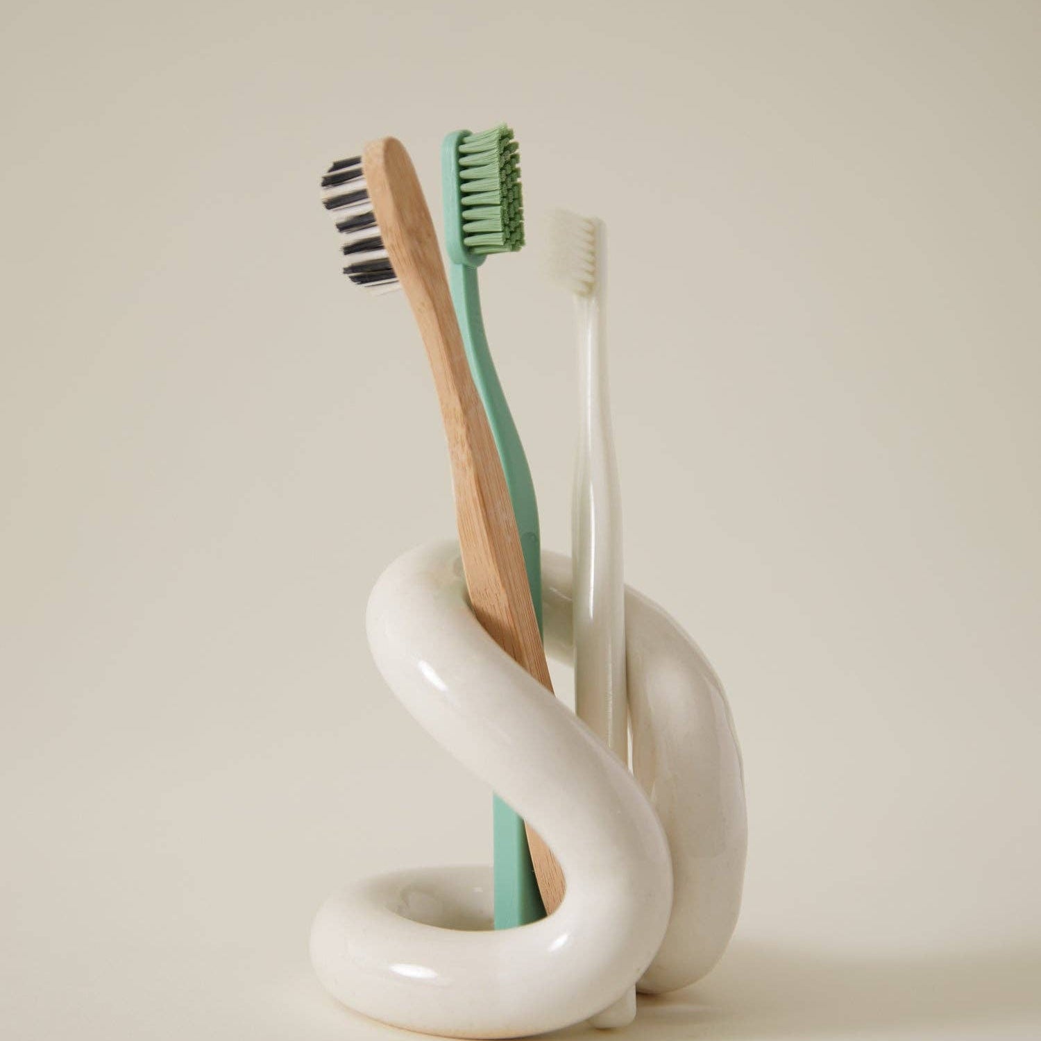 Ood Toothbrush Holder in Glossy White — Virginia Sin