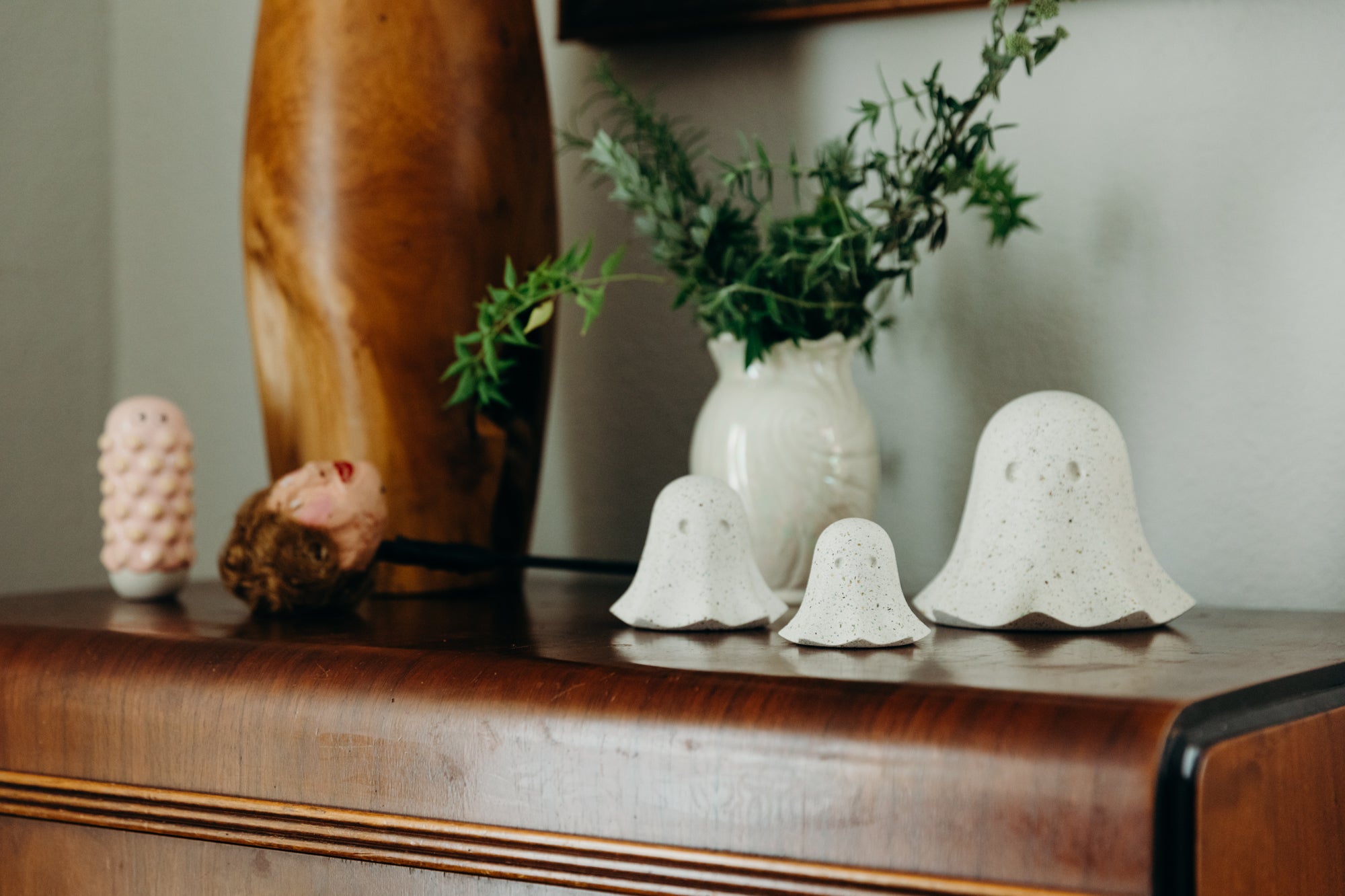 Ghost, Medium | White Terrazzo