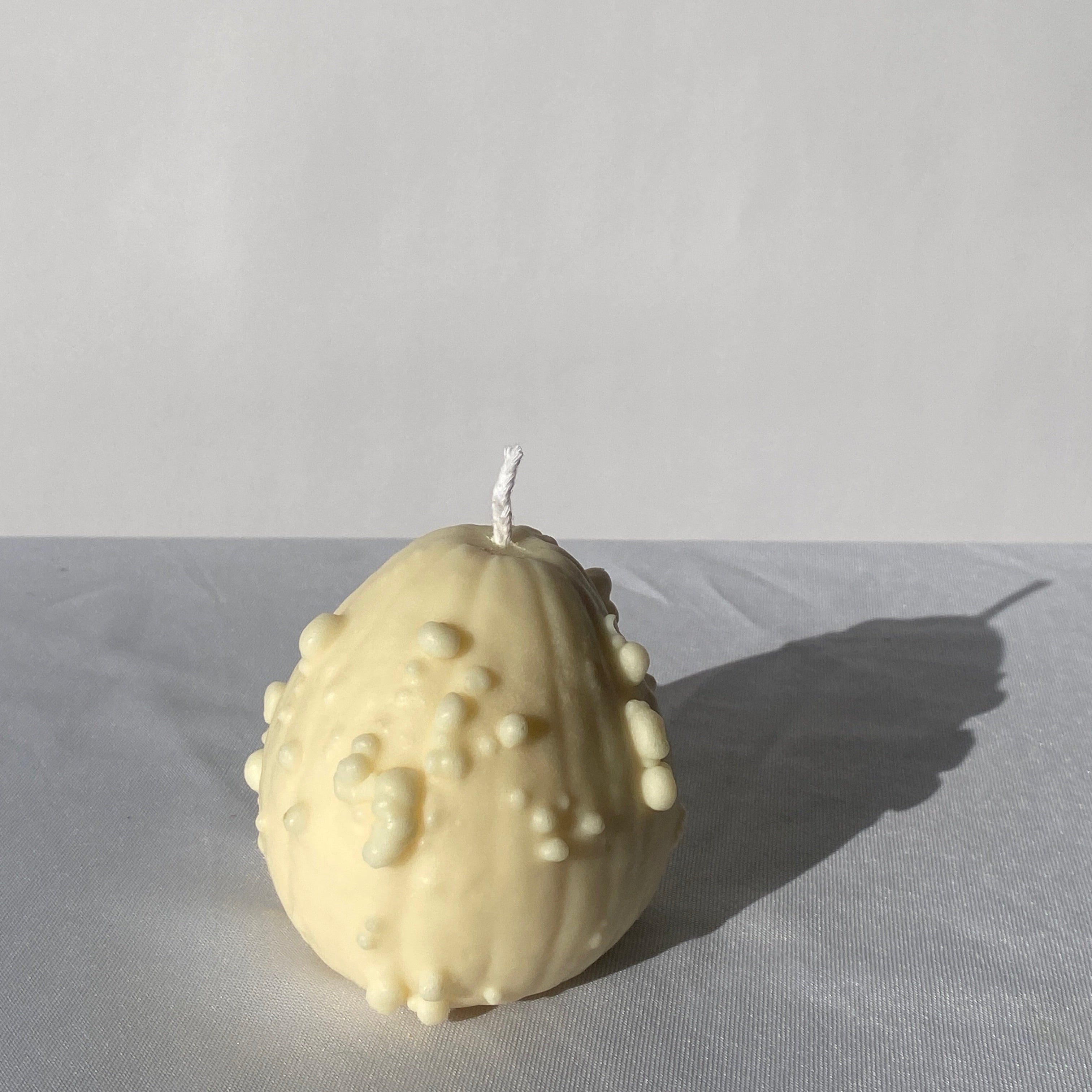 Knucklehead Candle | White - pretti.cool