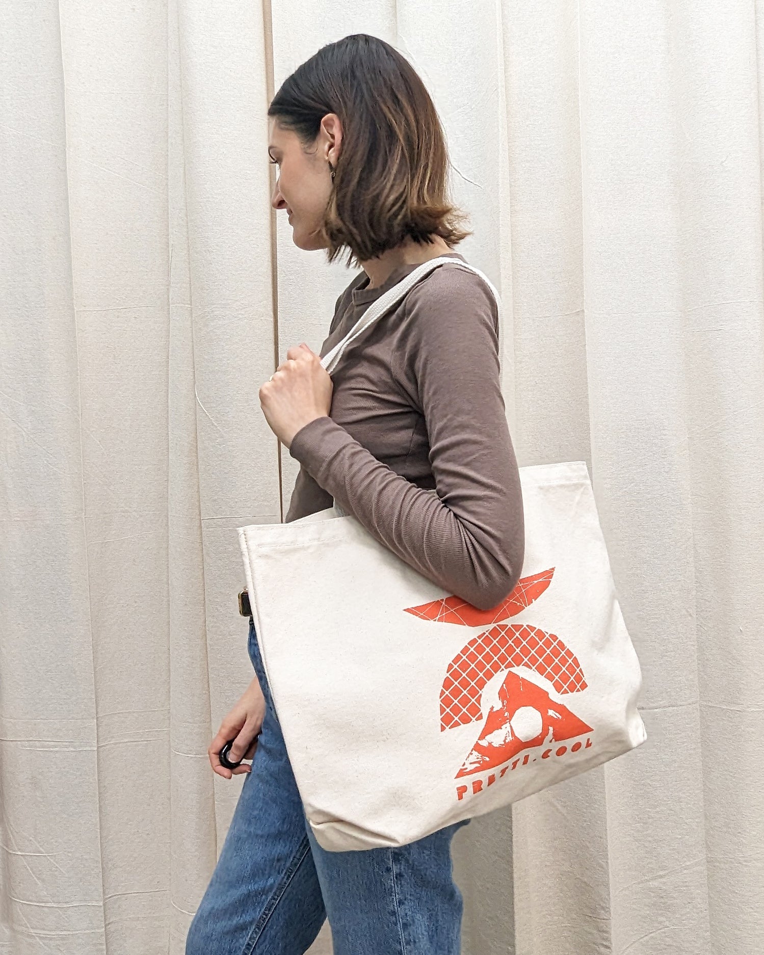 Pretti.Cool Tote - pretti.cool