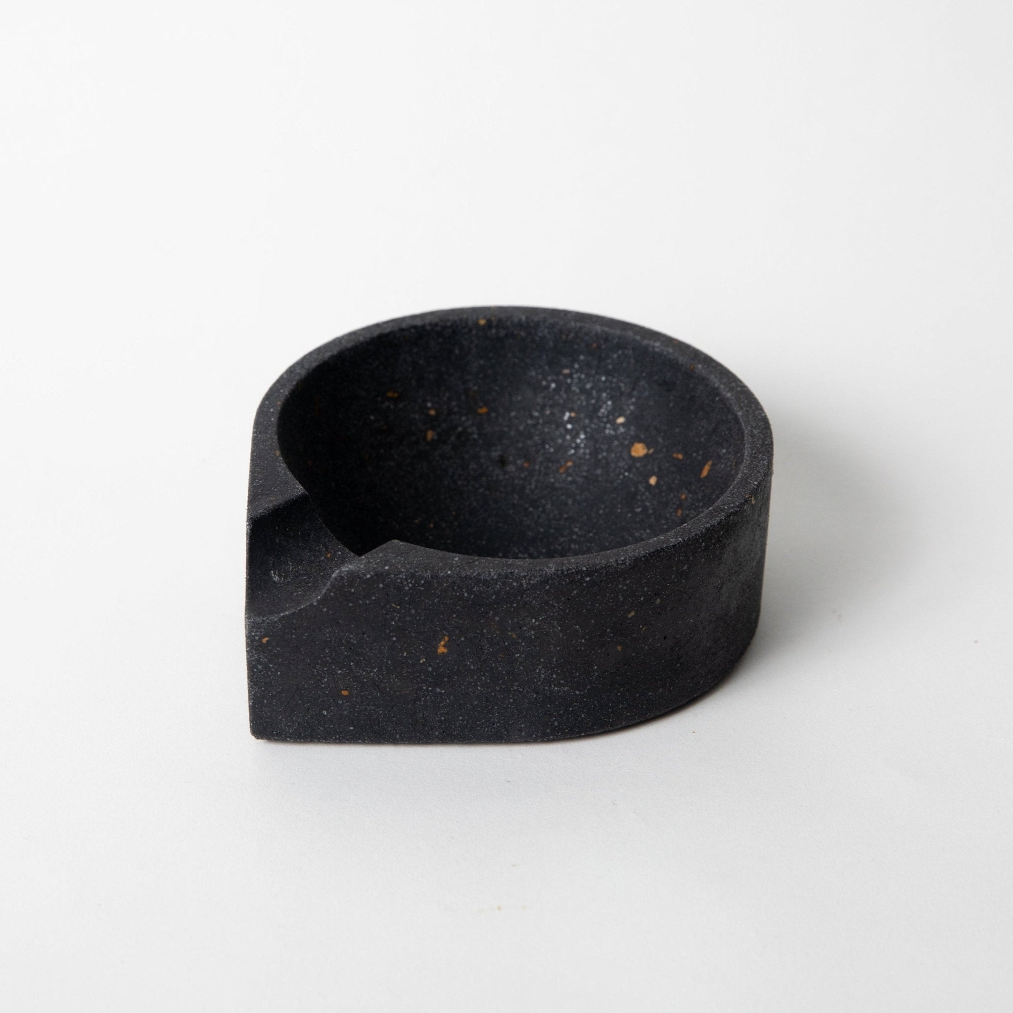 Cigar Ashtray | Black Terrazzo - pretti.cool
