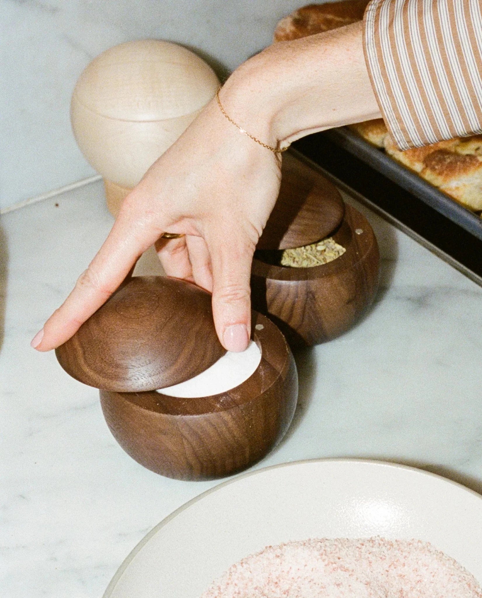 The Salt Sphere - Pretti.Cool