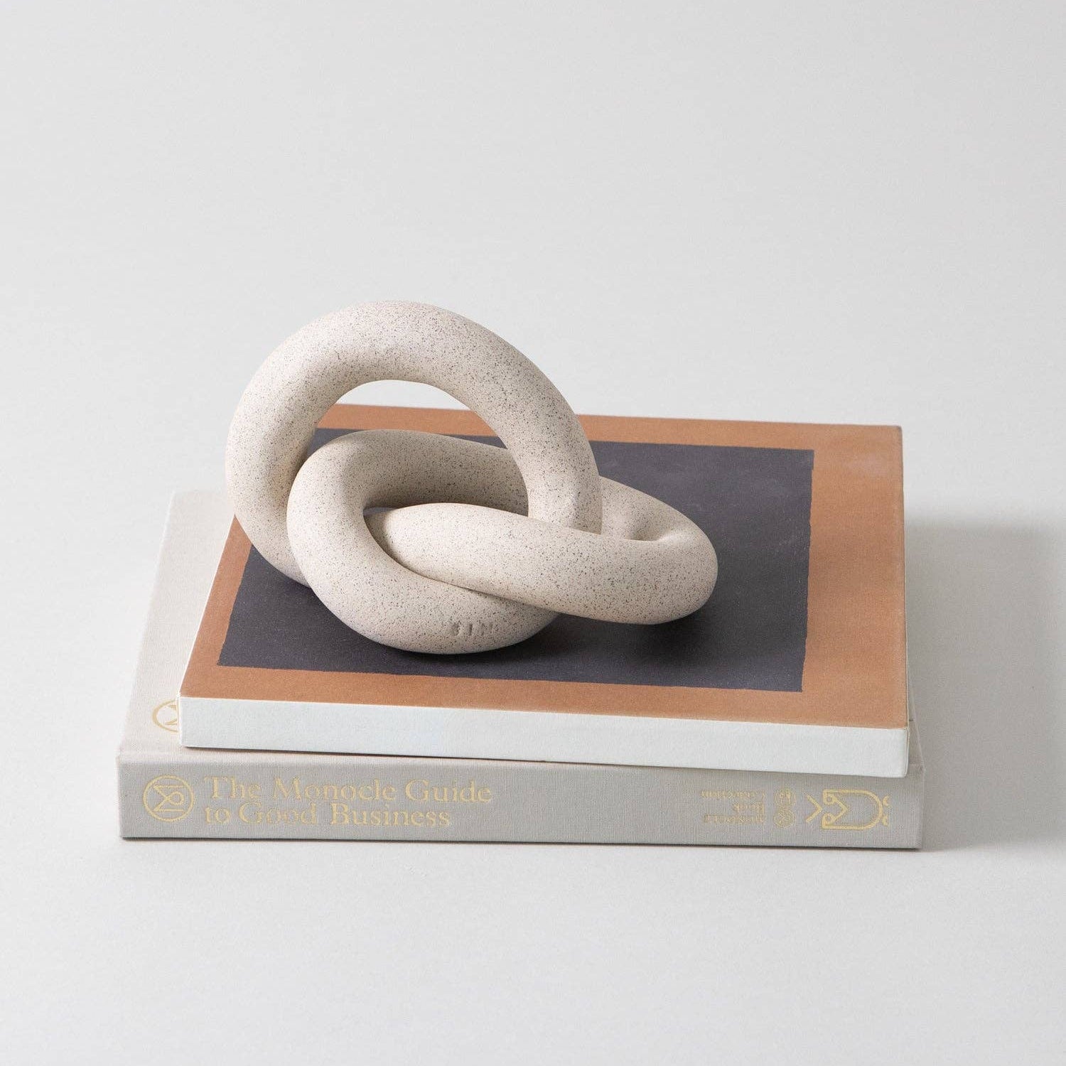 Infinity Knot in Sand — Virginia Sin