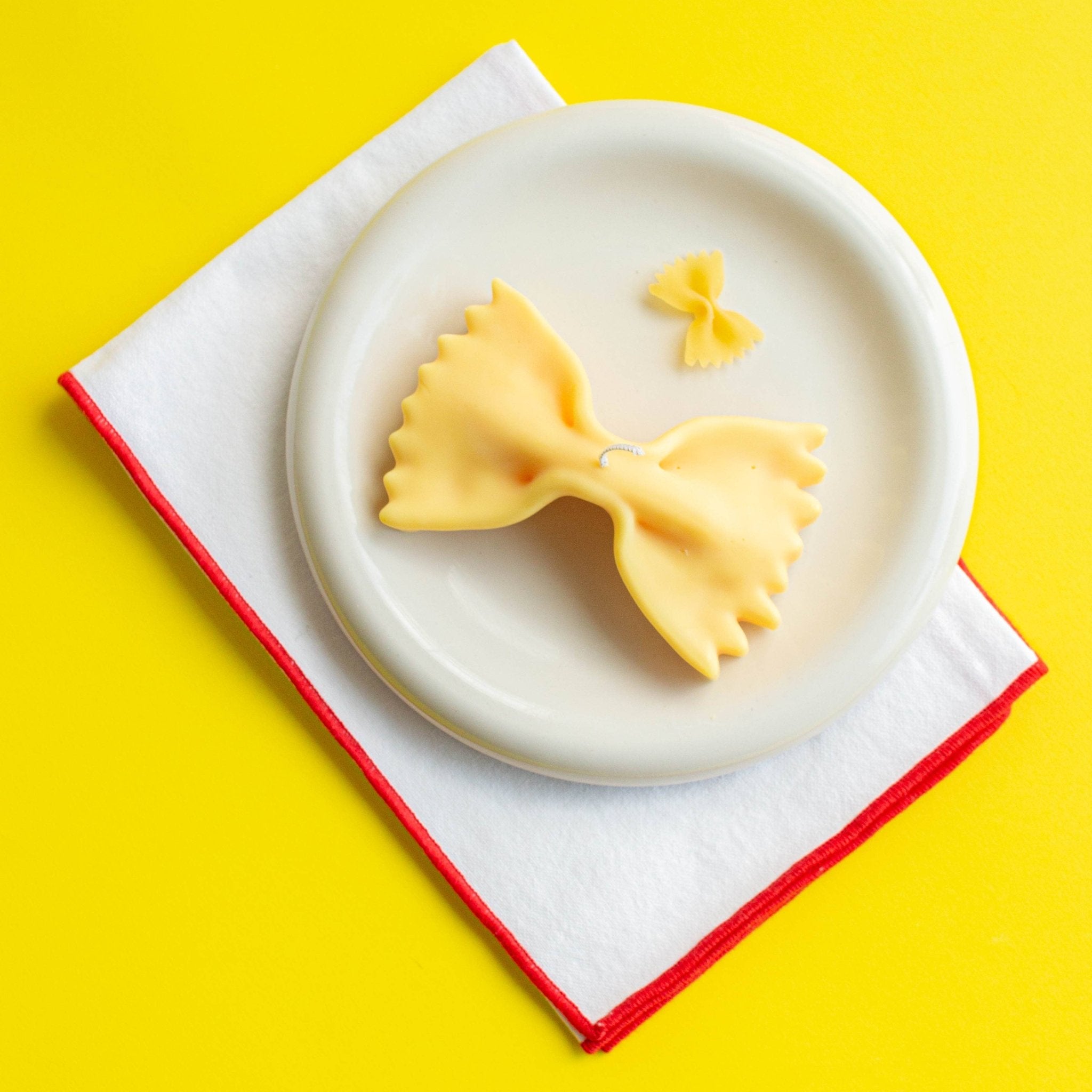 Farfalle Candle - pretti.cool