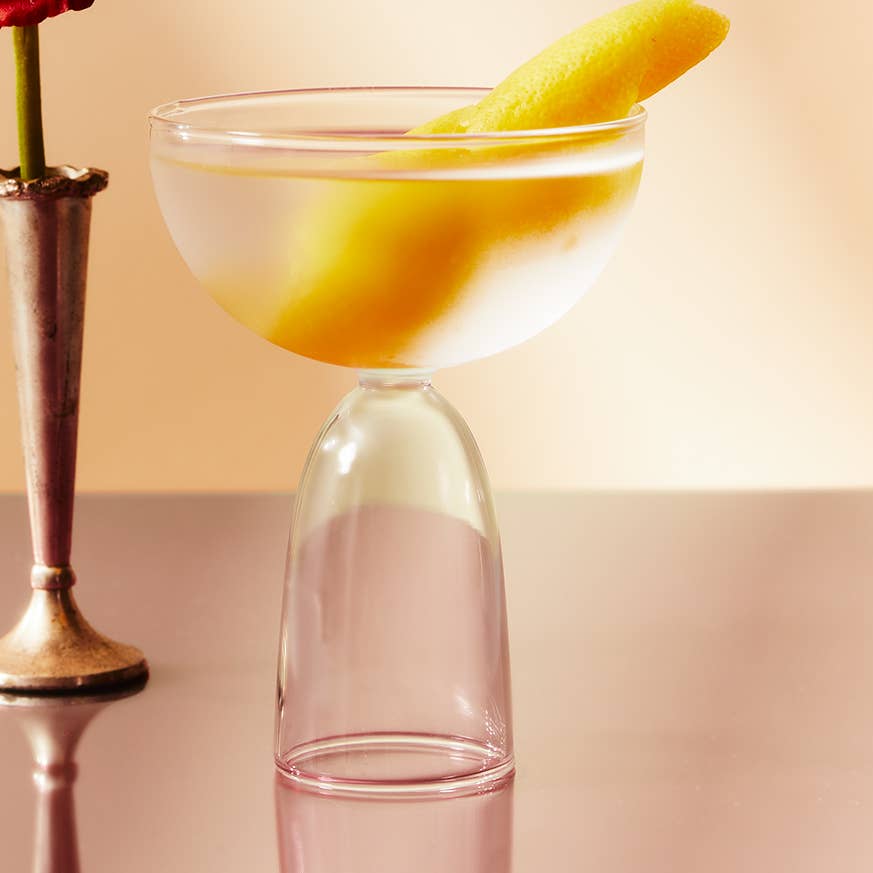 Mamo Coupe — Monotone Clear lifestyle