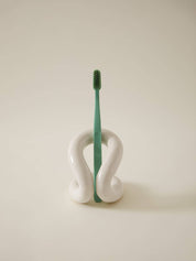 Ood Toothbrush Holder in Glossy White — Virginia Sin (3)