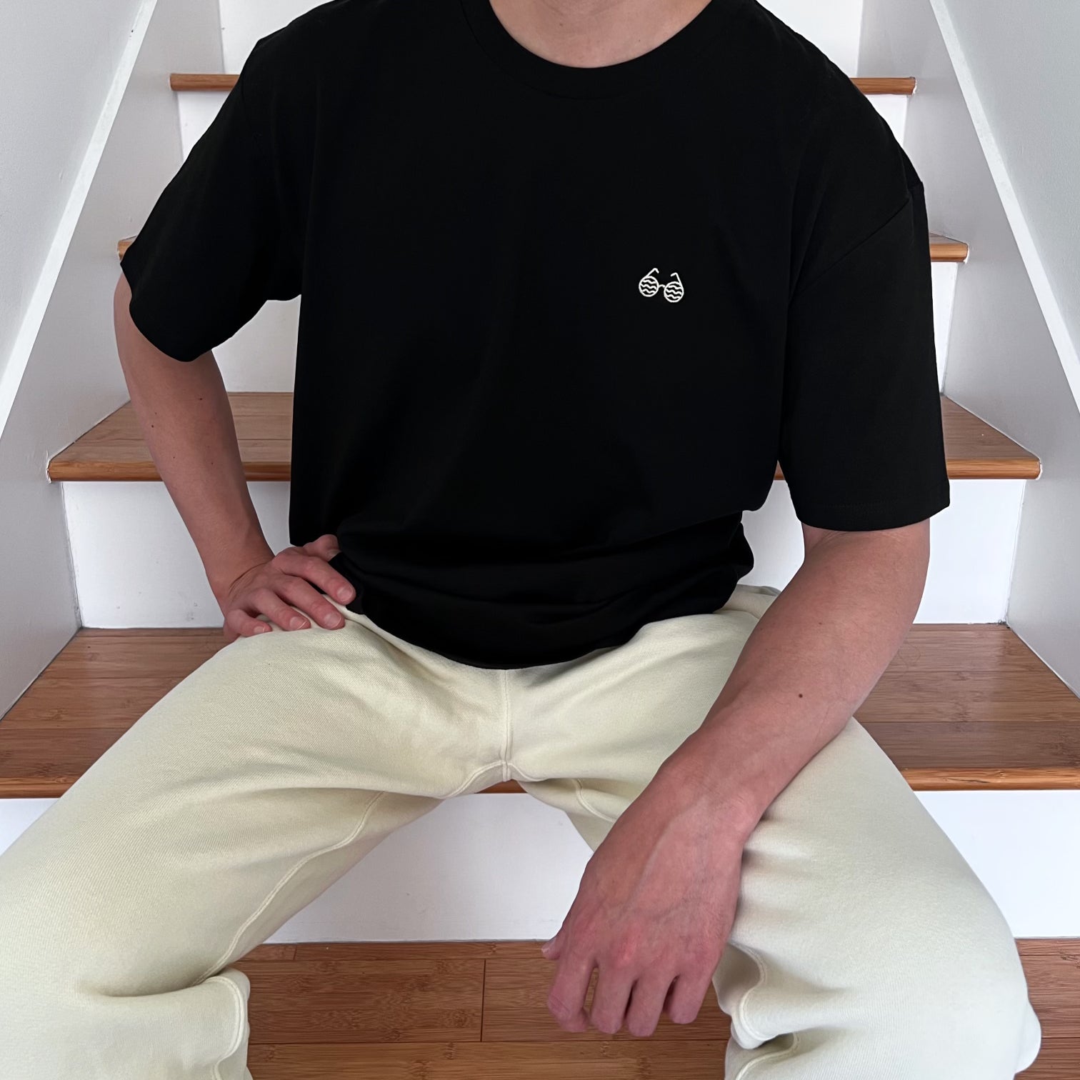 Sunnies Tee - pretti.cool