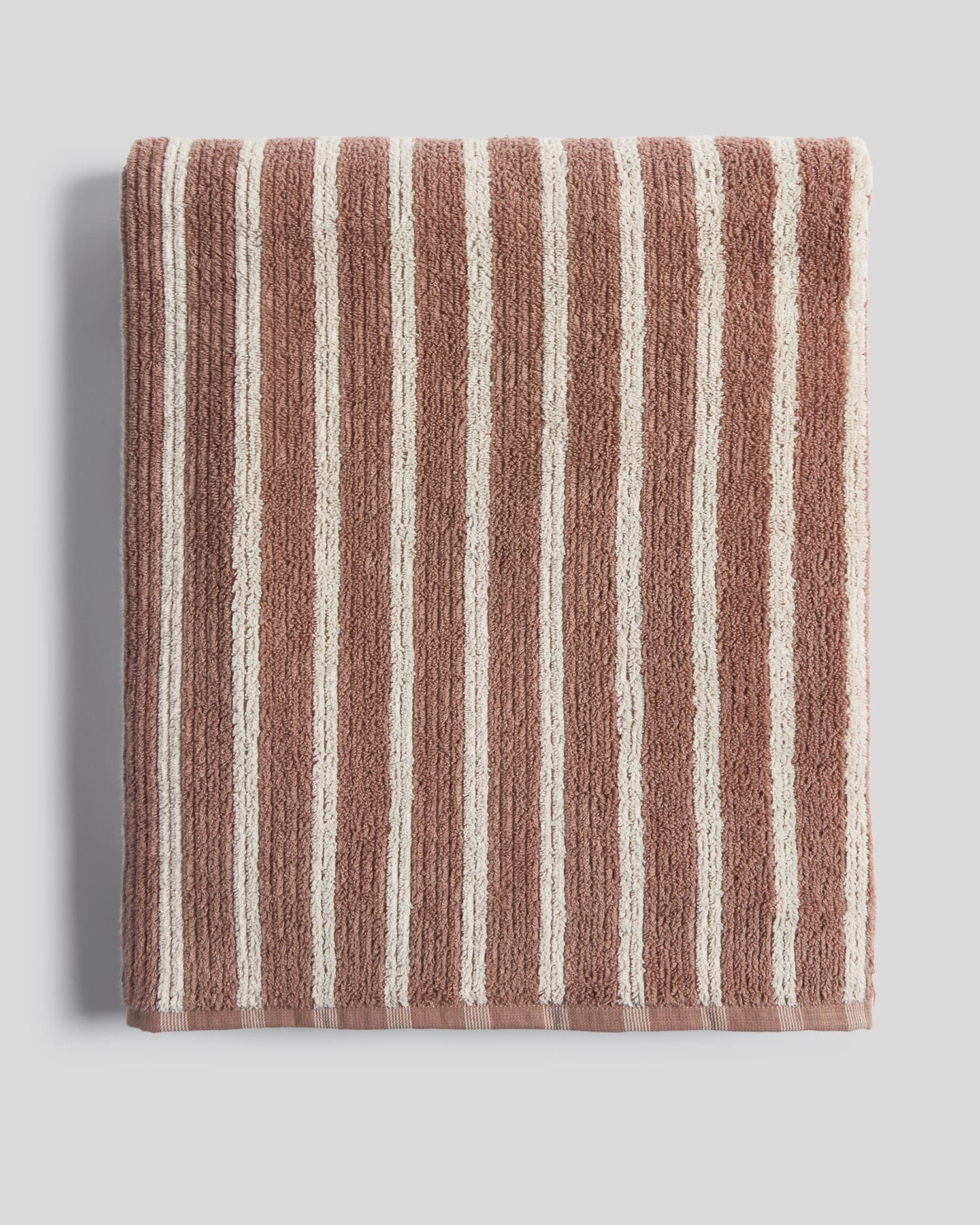 Organic Resort Stripe Towels in Adobe with Butter by Parachute Home — view 8