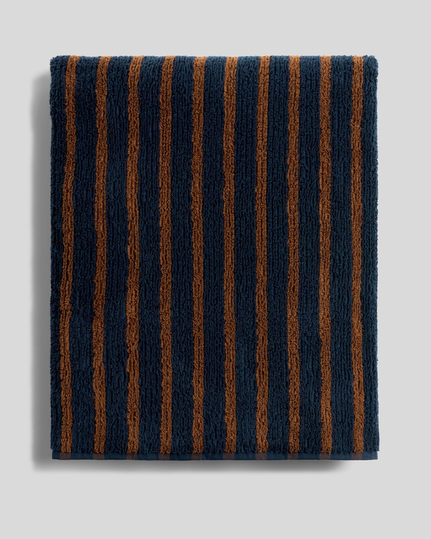 Organic Resort Stripe Towels in Ink with Tobacco by Parachute Home — view 9