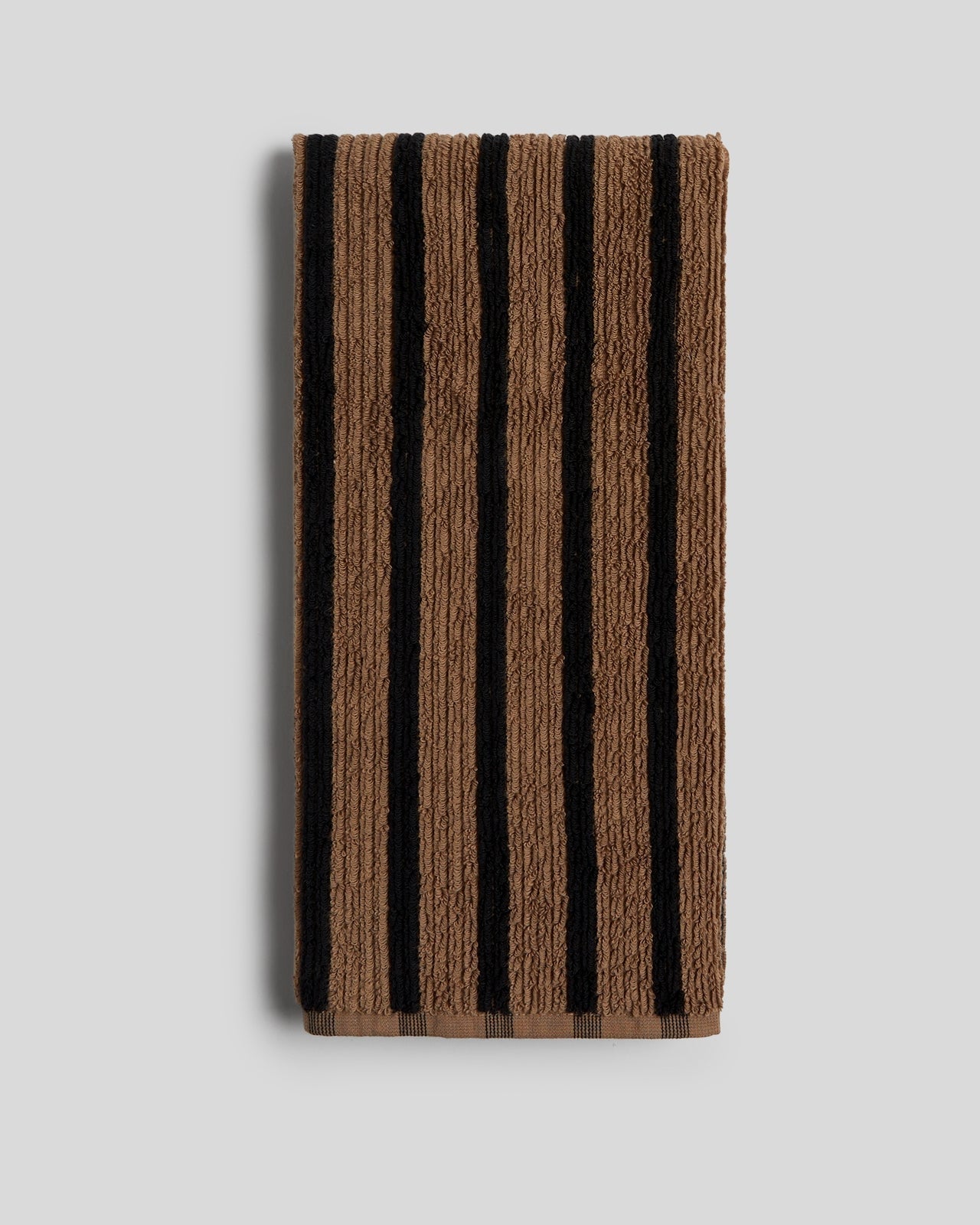 Organic Resort Stripe Towels in Camel with Soft Black by Parachute Home — view 7
