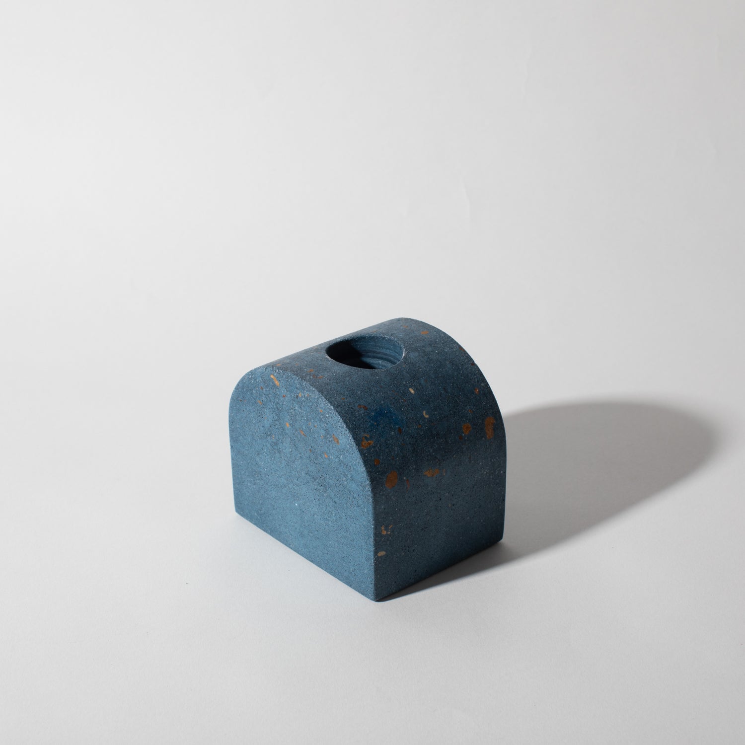 Arch Candlestick Holder | Cobalt Terrazzo - pretti.cool