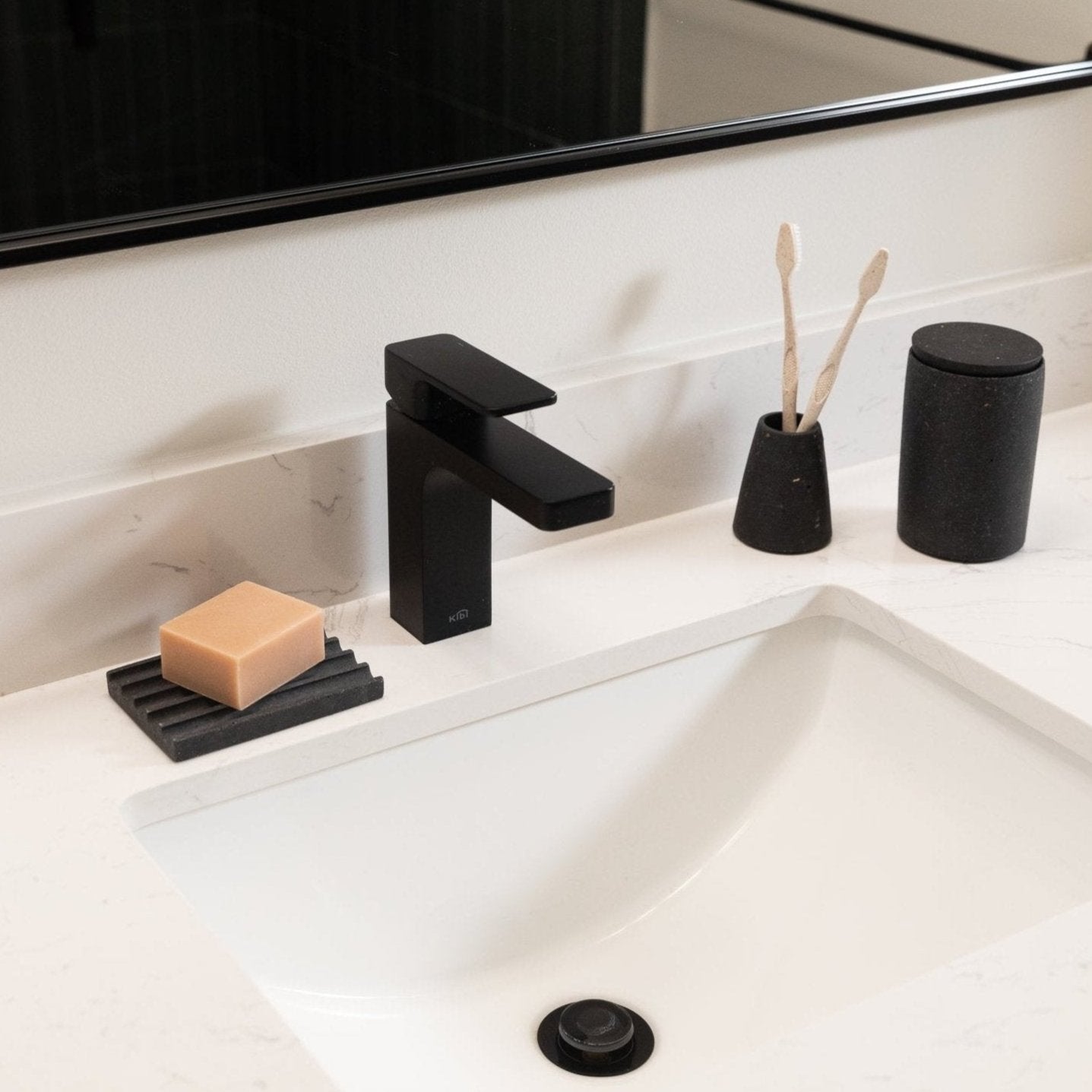 Soap Dish | Black Terrazzo - pretti.cool