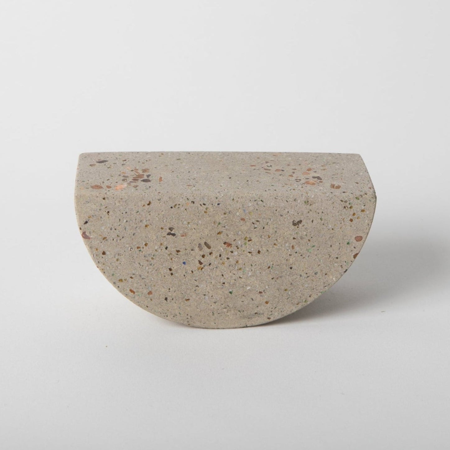 Table Totter | Natural Terrazzo - pretti.cool