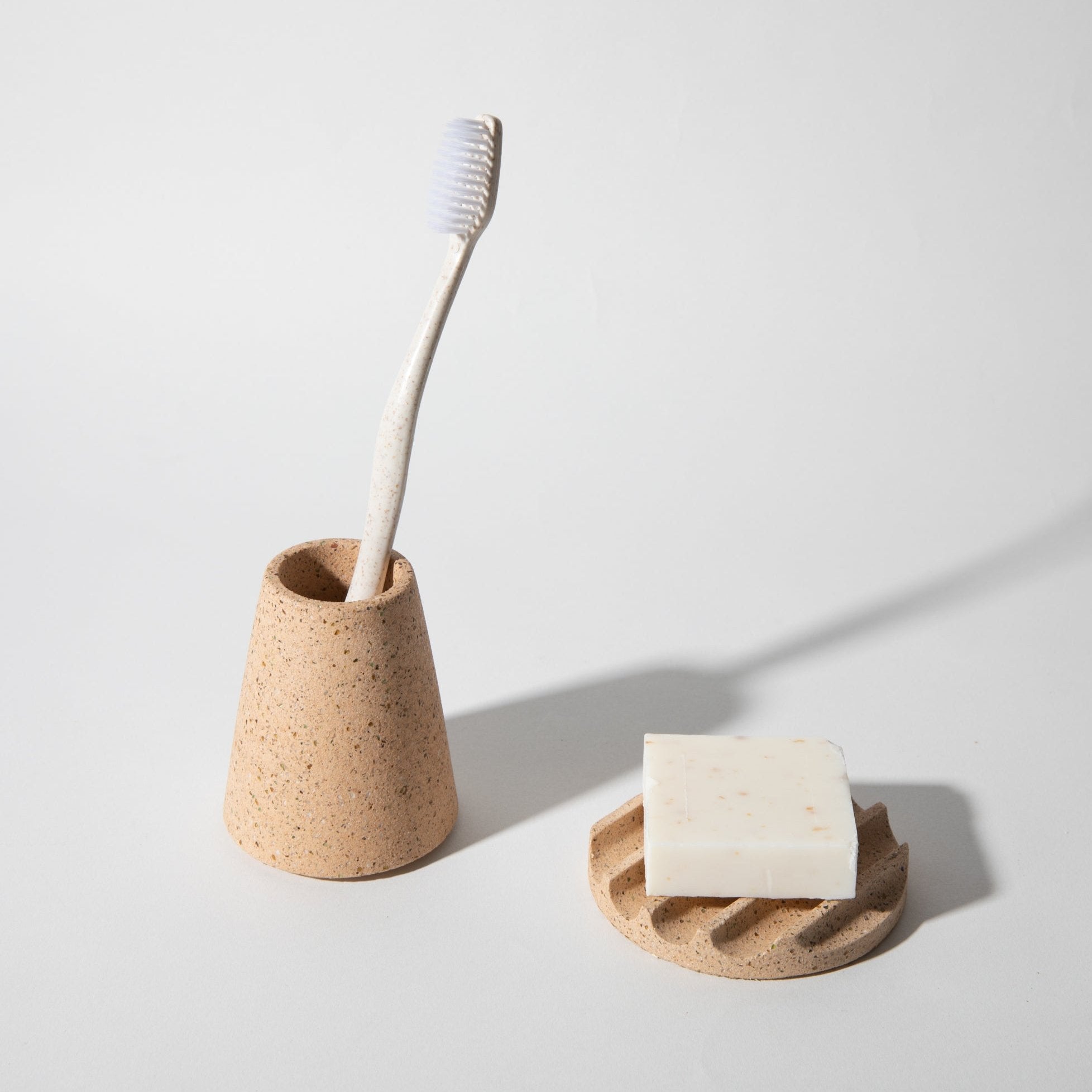 Toothbrush Holder | Peach Terrazzo - pretti.cool