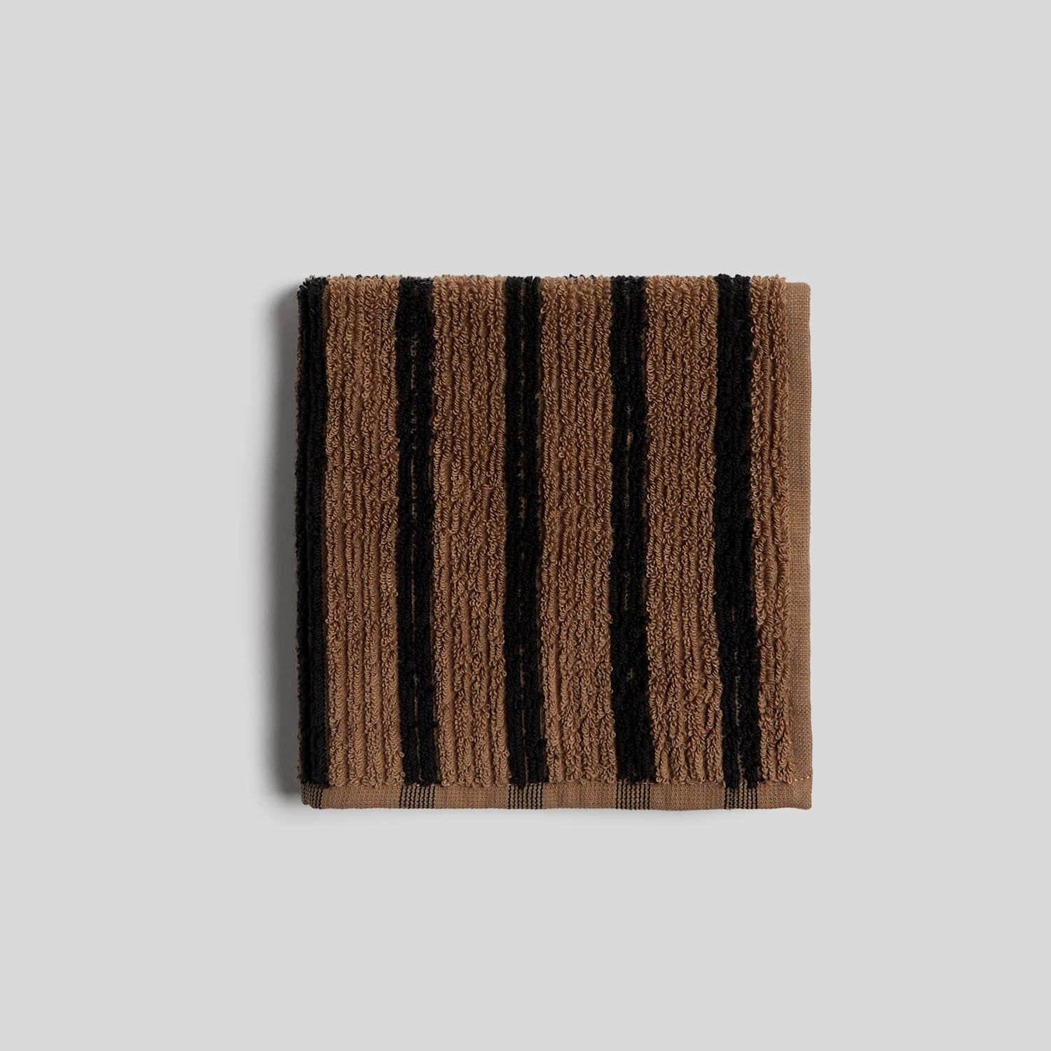 Organic Resort Stripe Towels in Camel with Soft Black by Parachute Home — view 6