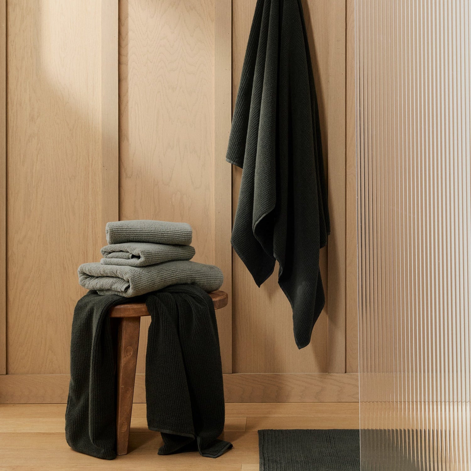 Soft Rib Towels in Evergreen by Parachute Home — view 2