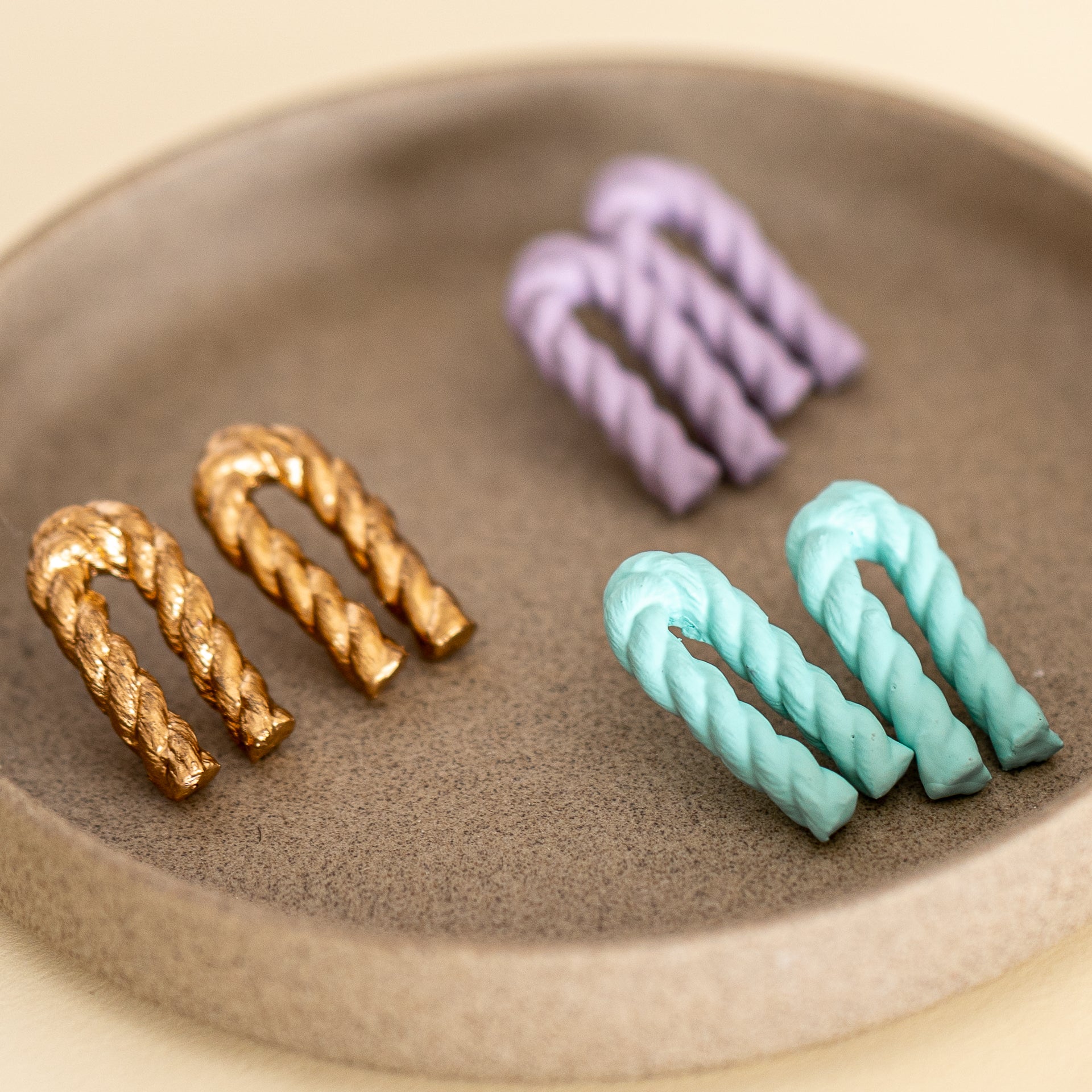 Bent Twizzle Earrings - pretti.cool