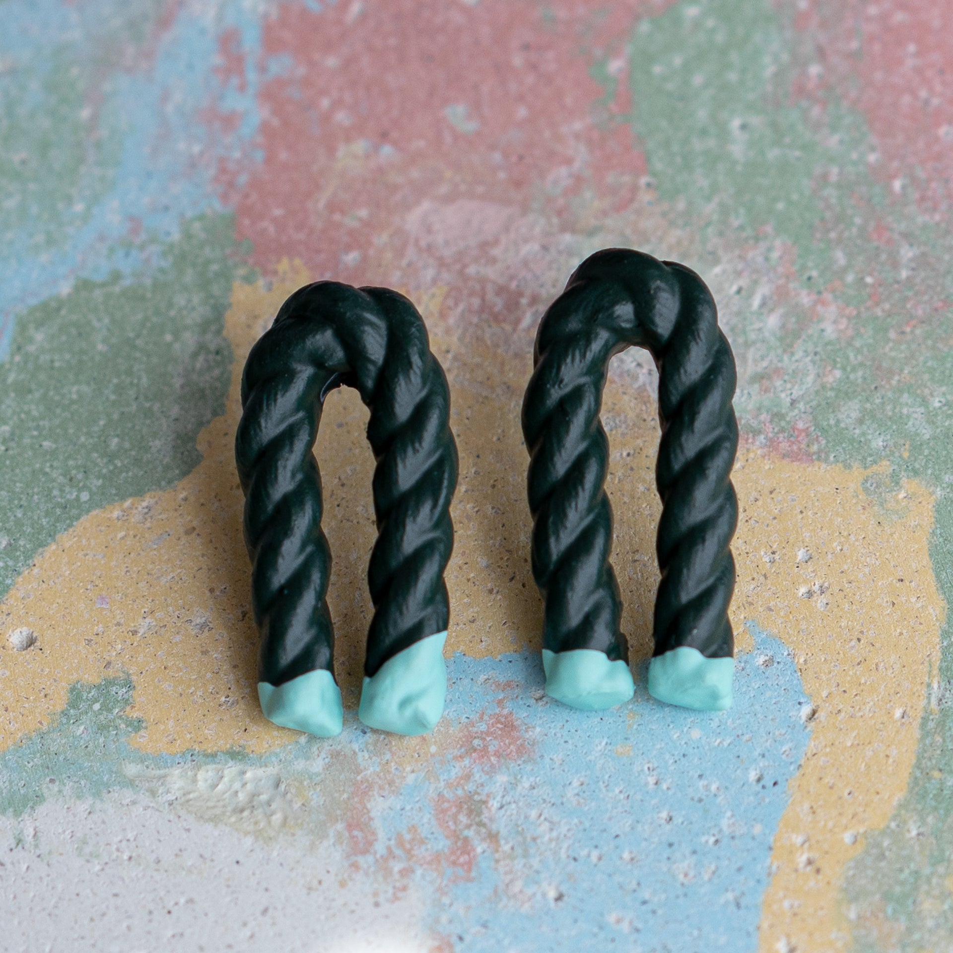 Bent Twizzle Earrings - pretti.cool
