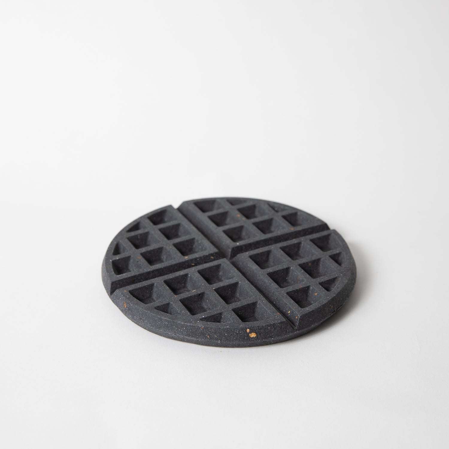 Waffle Trivet | Black Terrazzo - pretti.cool