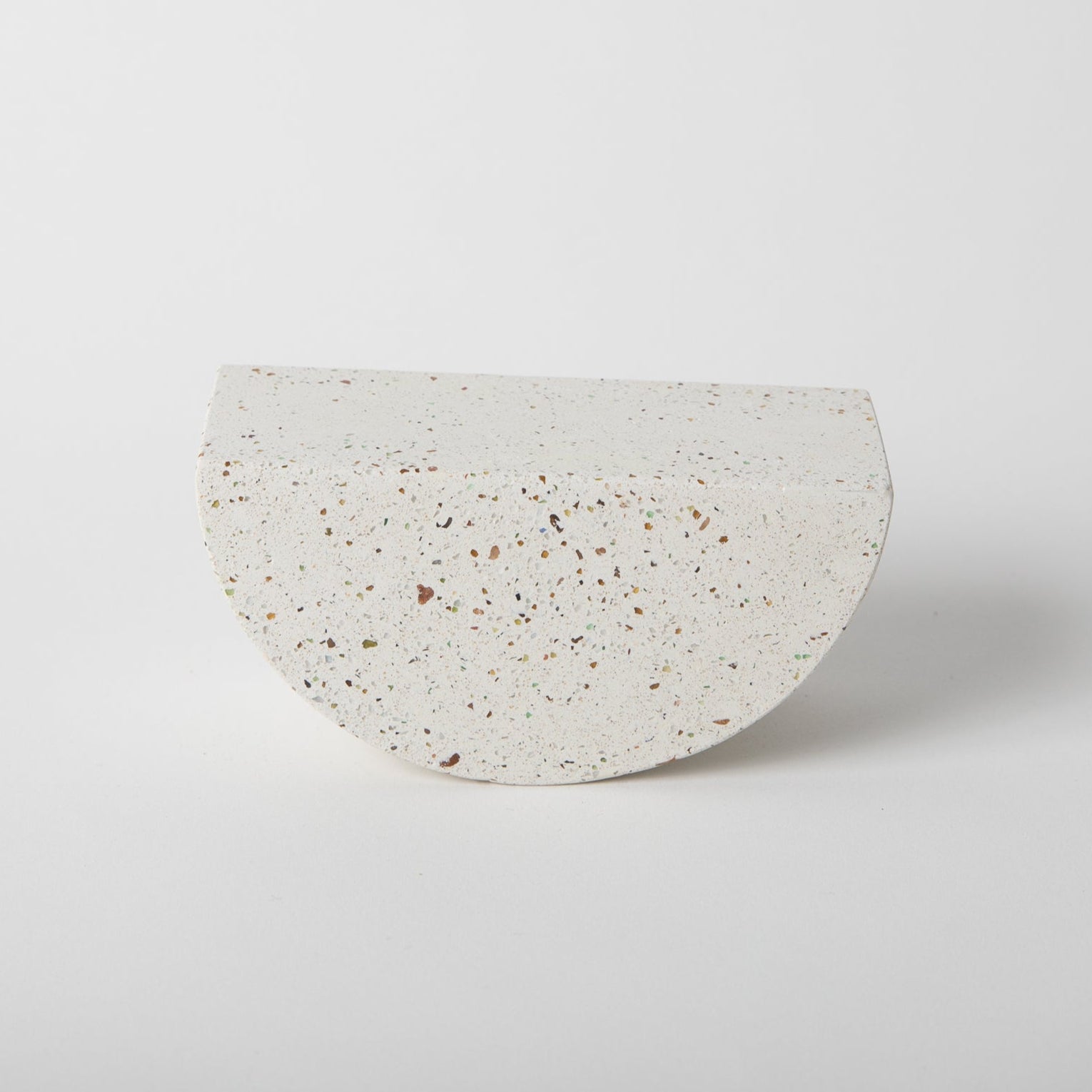 Table Totter | White Terrazzo - pretti.cool