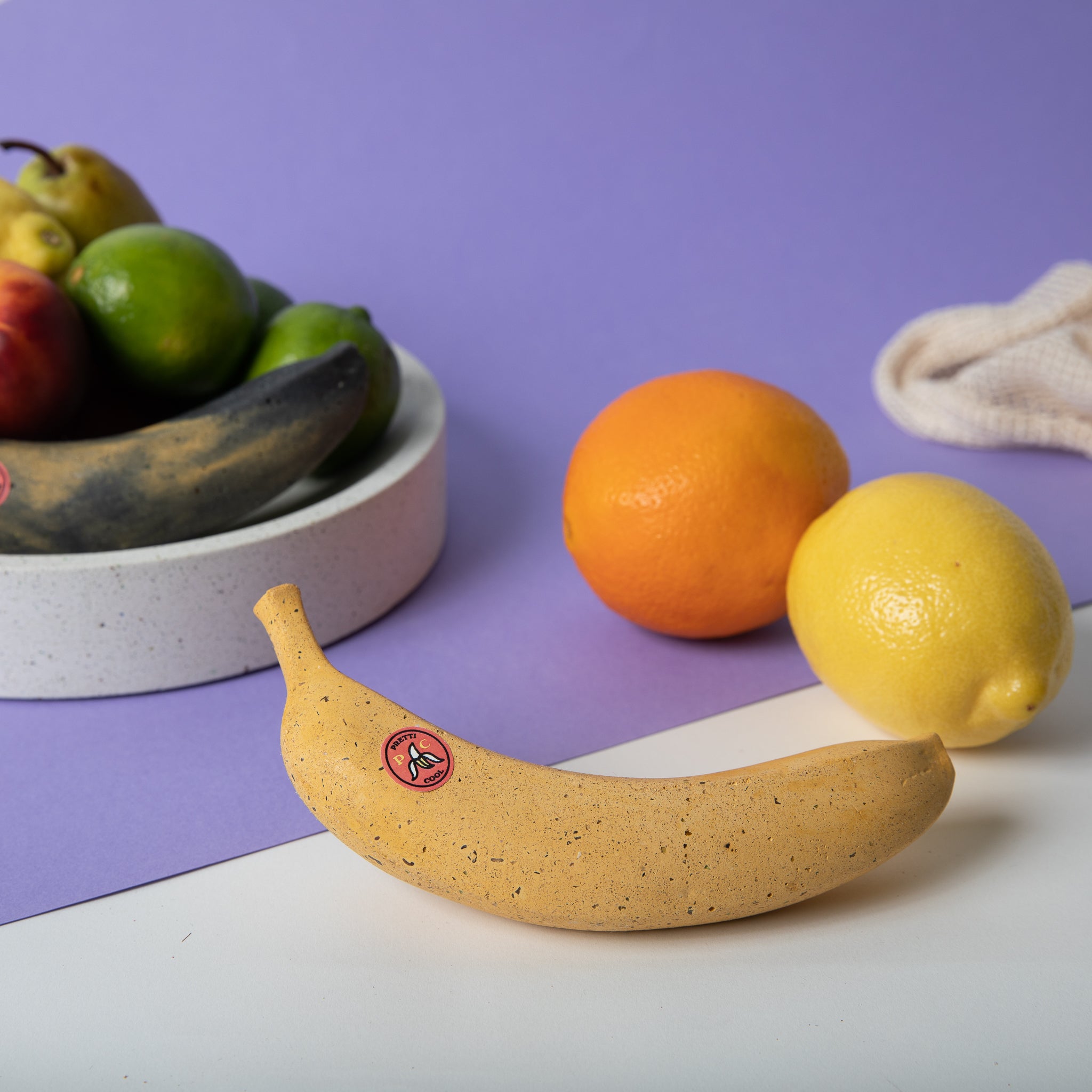 Modern Concrete Art | Banana Sculpture Home Decor – Pretti.Cool Modern Concrete Art | Banana Sculpture Home Decor – Pretti.Cool